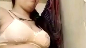 Indian aunty's steamy bathroom escapade