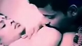 Hot Chuby Mallu Aunty romance With Boob Show