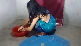 Sonali Bhabi cleans the house and her landlord fucks her hot pussy