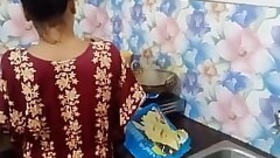 Desi Hillbilly Bhabi Having sex in the kitchen with her Husband