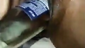 Desi bhabi enjoying the bottle