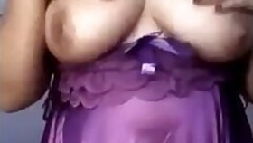 Desi sexy boobs