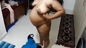 Desi Auntie Nude video from hubby